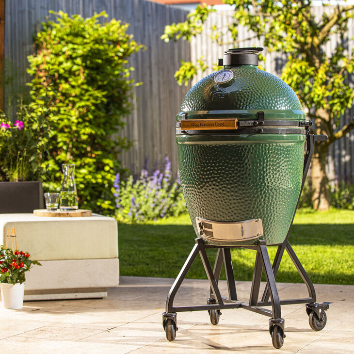 Big Green Egg Large + IntEGGrated Nest + Handler