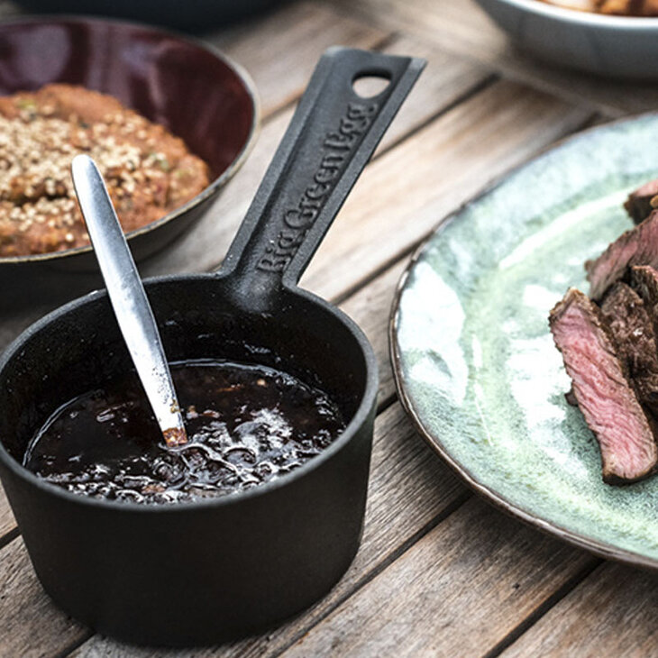 Cast iron sauce pot Big Green Egg