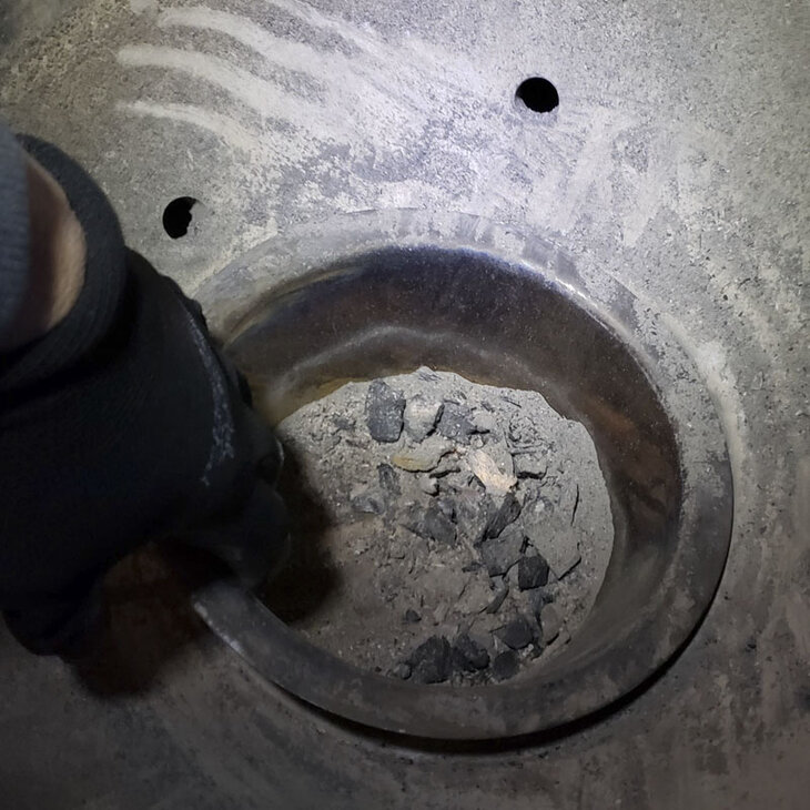 Can Big Green Egg Medium