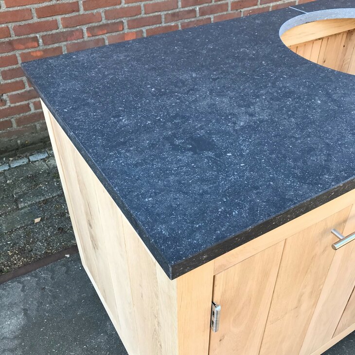 Buitenkeuken Theo + Big Green Egg Large + tafelnest