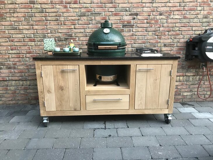 Buitenkeuken Theo + Big Green Egg Large + tafelnest